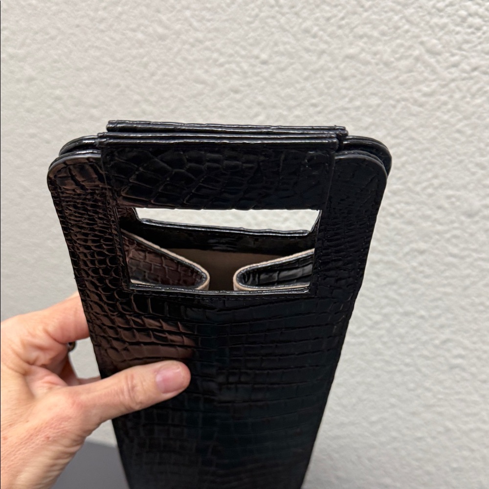 Brahmin Black Crocodile-Embossed Wine 🍷 Bag - Picture 8 of 9